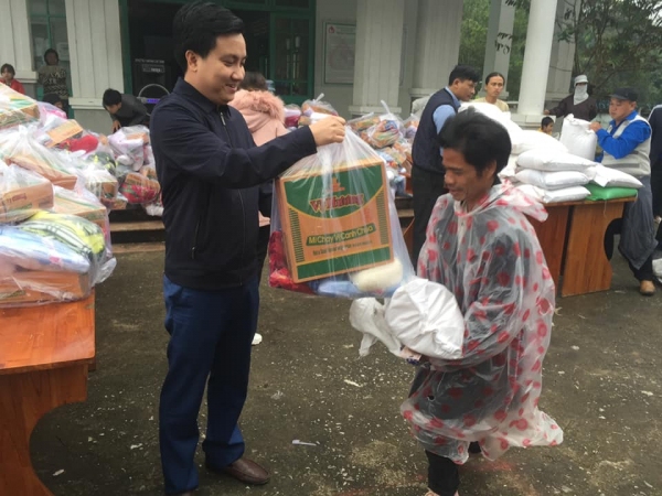 Huyện đoàn Đại Lộc tổ chức Chương trình "Tình nguyện mùa đông - Tết yêu thương" tại huyện Nam Giang năm 2021