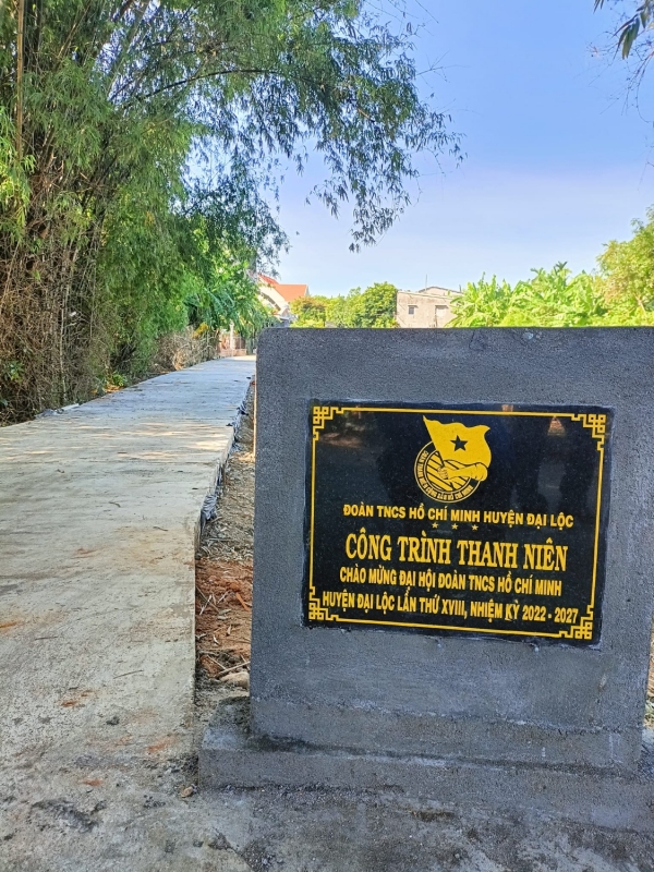 Bàn giao CTTN "Đường bê tông nông thôn" tại xã Đại Nghĩa