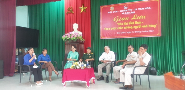 Đại Lãnh: Chương trình giao lưu 2 thế hệ:  “Hào khí Việt Nam - Theo bước chân những người anh hùng”