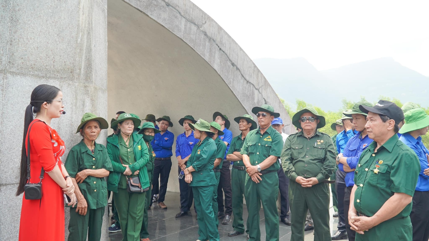 3 5 SO HOA DIA CHI VA RA MAT DOI TINH NGUYEN